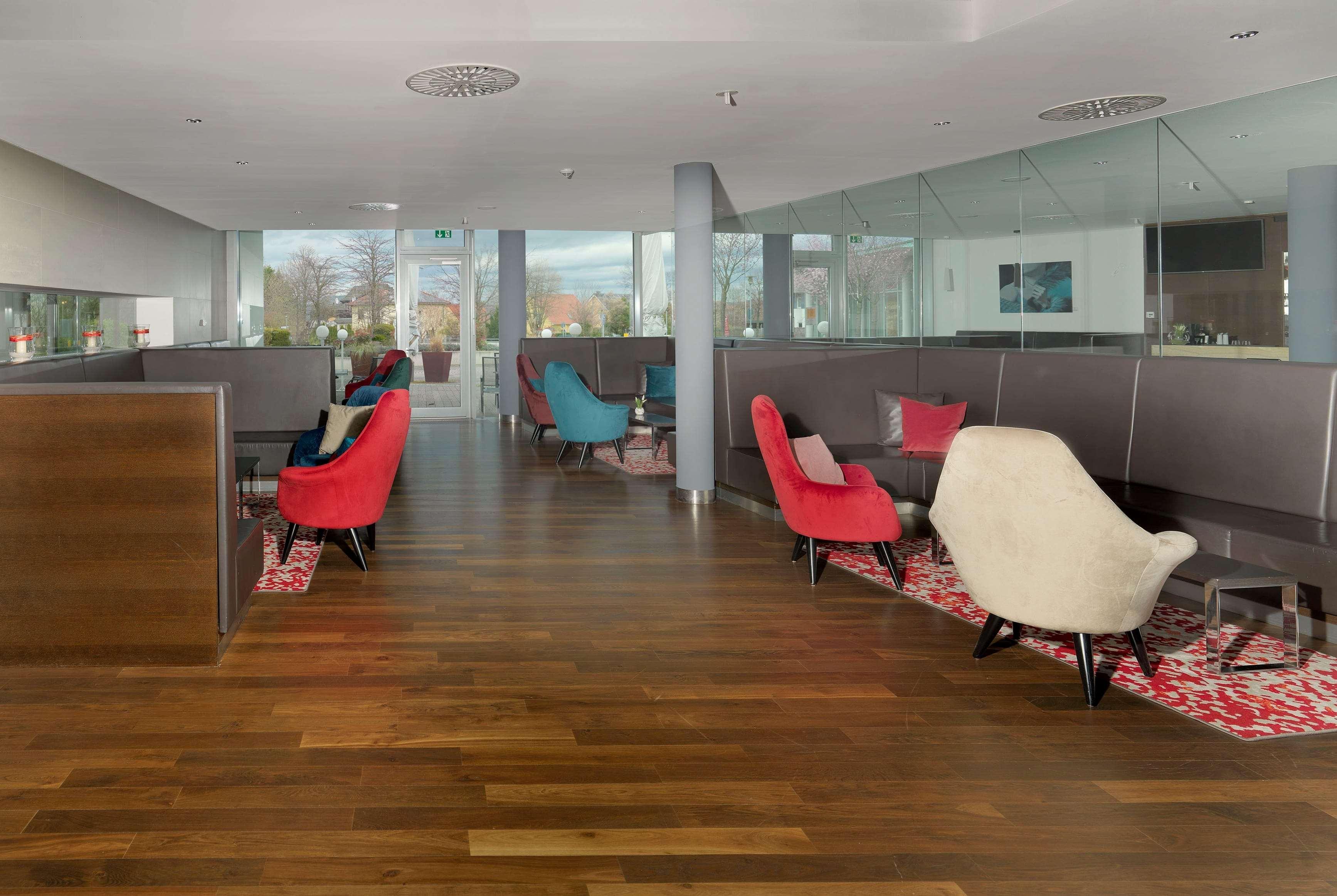 Hotel Ramada By Wyndham Dresda Esterno foto