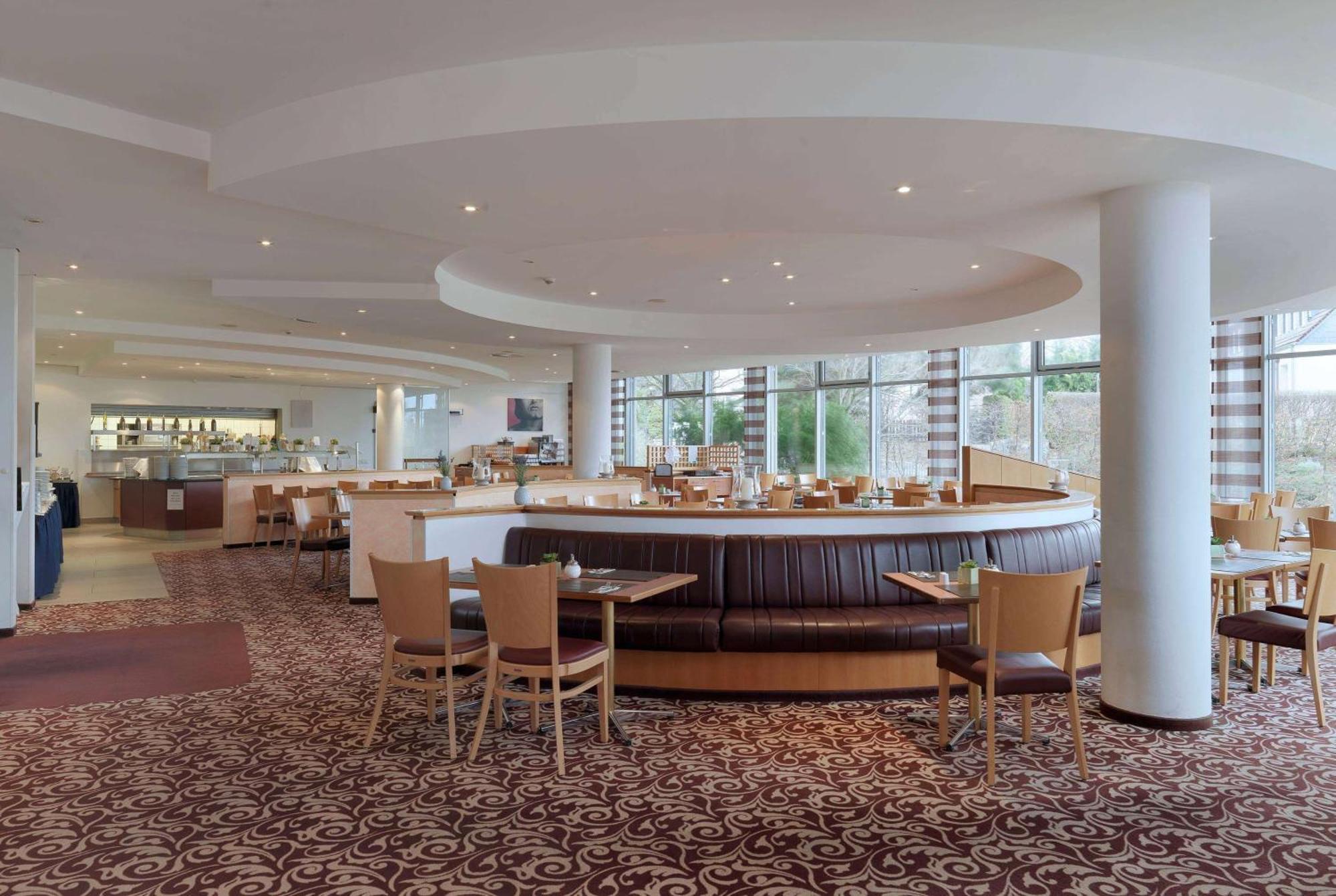 Hotel Ramada By Wyndham Dresda Esterno foto