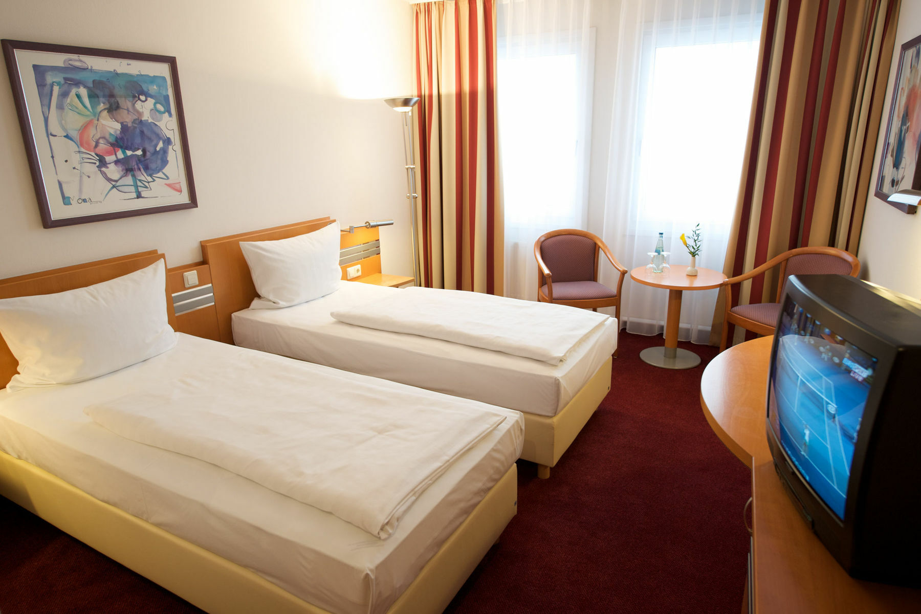 Hotel Ramada By Wyndham Dresda Esterno foto